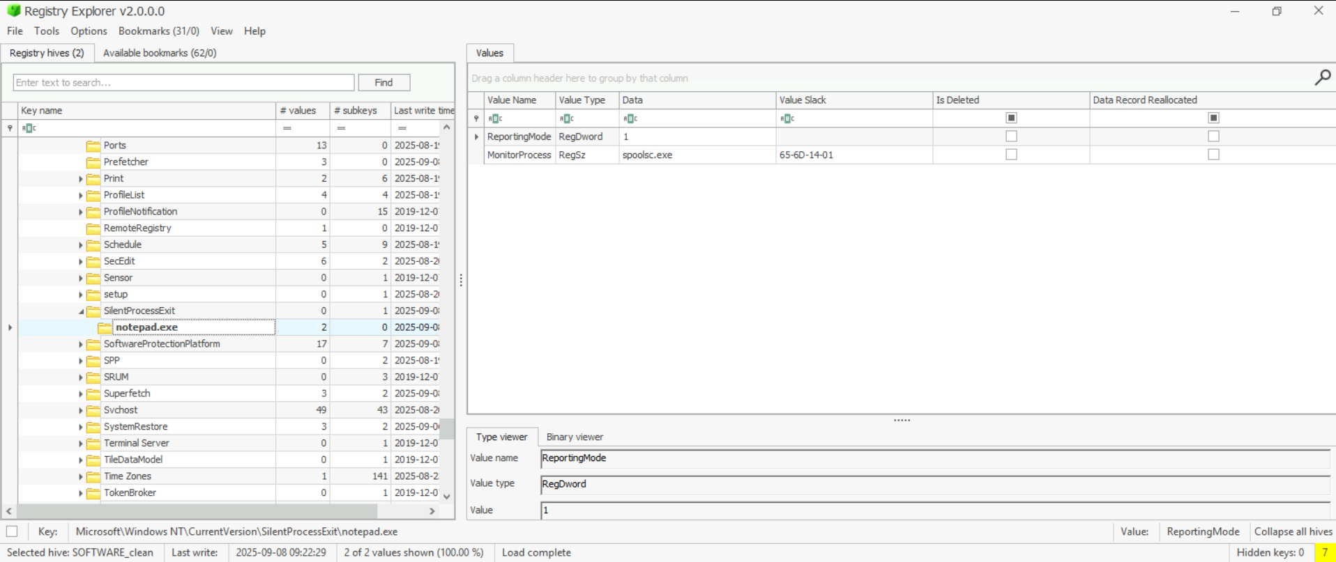 Registry Explorer v2.0.0.0 showing the SOFTWARE hive navigated to Microsoft\Windows NT\CurrentVersion\SilentProcessExit\notepad.exe. The right pane shows two values: ReportingMode (RegDword = 1) and MonitorProcess (RegSz = spoolsc.exe) — the IFEO persistence key that launches the Meterpreter implant disguised as spoolsc.exe whenever notepad.exe exits.